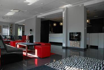 בית מלון כפרי Opera