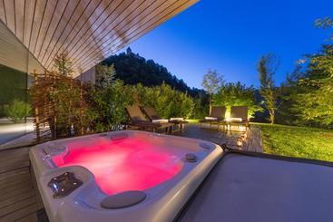 هتل Ortenia Apartments In Nature