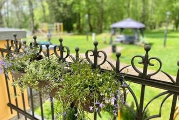 酒店 Pałac W Rymaniu