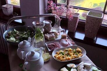 هتل Pensjonat Pod Jemiołą