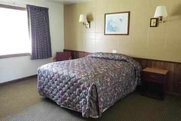 Spinning Wheel Motel