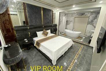 Bao Ngoc Hotel Pháp Vân