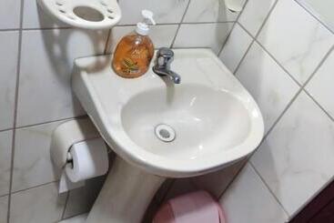 پانسیون C & B Apartamentos