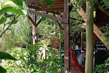 پانسیون Nature Hostel