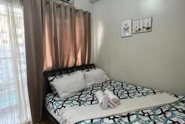 هتل آپارتمان Trees Marias Affordable Staycation In Quezon City