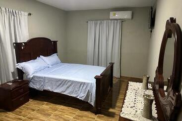 Aparta Hotel Esa Buya