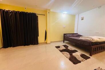 ベッドアンドブレックファースト Leisure Family Villas