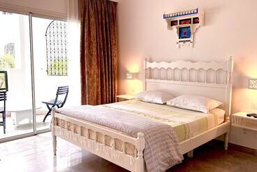 ベッドアンドブレックファースト Résidence Neffati