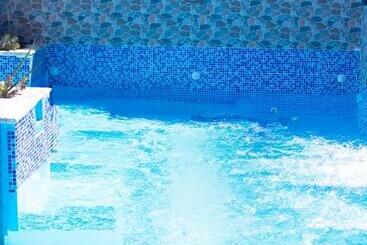 Diosamar Hotel Y Suites