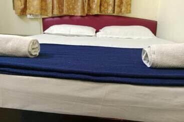 בית מלון כפרי Sunanda Lodge