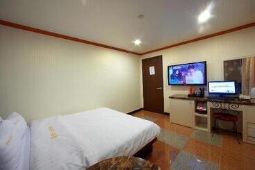 New World Hotel Yongsan