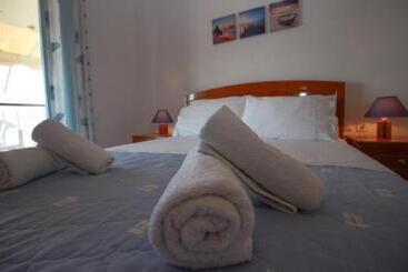 פנסיון Rooms To Let Spiropali