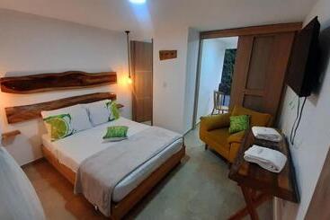 Azahares Hotel Y Café