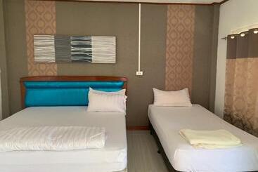 בית מלון כפרי บุญพล รีสอร์ต Boonpon Resort