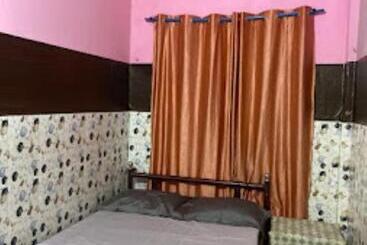 Отель Chitracoot , Siliguri