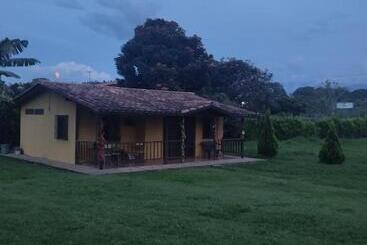 Пансион Finca Villa Luz