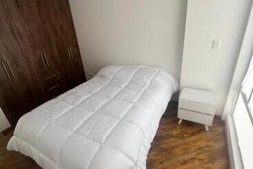 ペンション The Edge Luxury Home