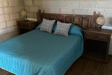 فندق صغير Hostal Doña Cuca