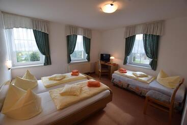 Общежитие Wolfsgrunder Festhof