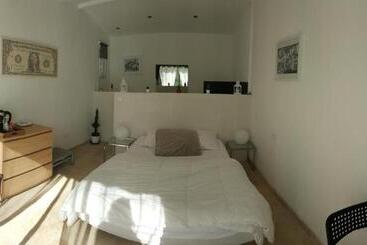 住宿加早餐  Chambre Blanche