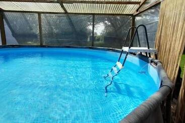 مبيت وإفطار Nedleys Glamping