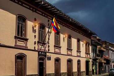 בית מלון כפרי Hostal Pichincha Internacional