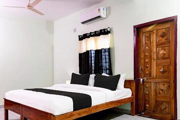 호텔 Grand Villaggio