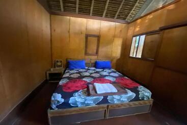 בית מלון כפרי Spot On 93511 Rinjana Homestay