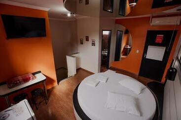 Motel Mk 66