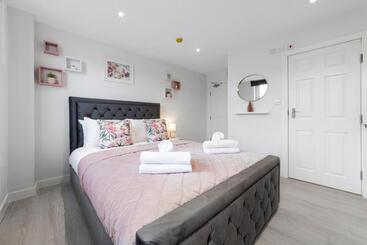 膳宿费 Crystal Palace Stays   Se20