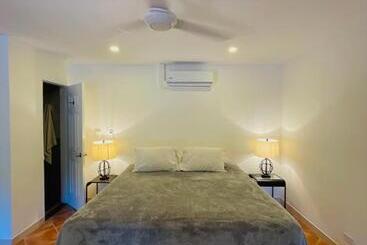 بنسيون Lodge Playa Negra