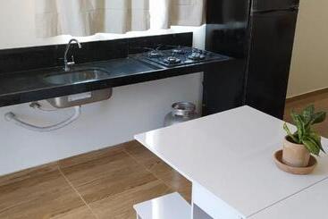 ペンション Quarto Família Com Suíte