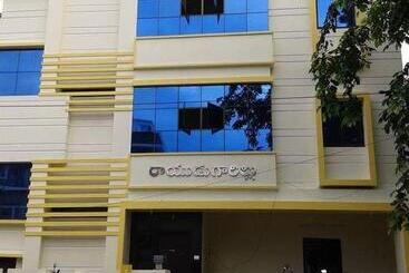 Rayudugarillu Men S Deluxe Hostel