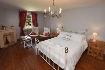 צימר Auberge Des Pensées