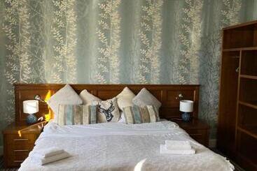 צימר The Castle Tavern Richmond