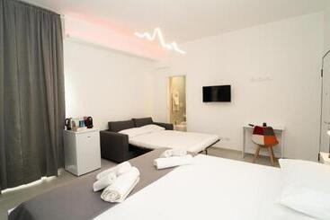 ベッドアンドブレックファースト Cleli