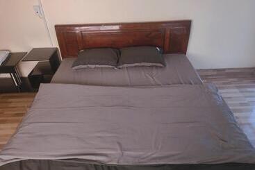 تختخواب و صبحانه Thảo Linh Home