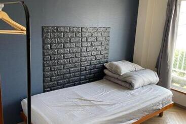 Hostel Und Base 個室ゲストハウス 安堵 ホステルアンドベイス