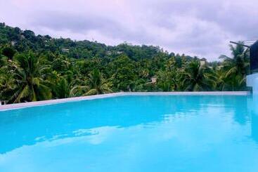 فندق Ceylon Ayu Resort Kandy