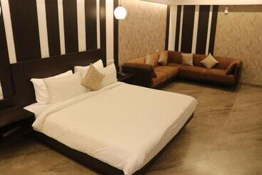 בית מלון כפרי Kadamb Tree