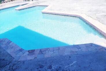 پانسیون Comfy Apartments