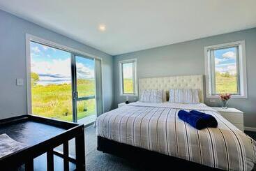 Пансион Maple Retreat By Blue Spring