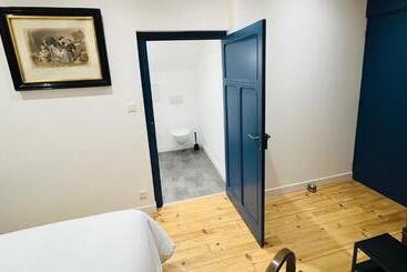 פנסיון Villa Les Roches D Yzeron