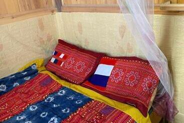 تختخواب و صبحانه Mountain Valley Local Homestay