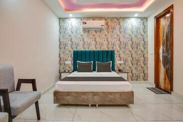 בית מלון כפרי Super Collection O R Burj