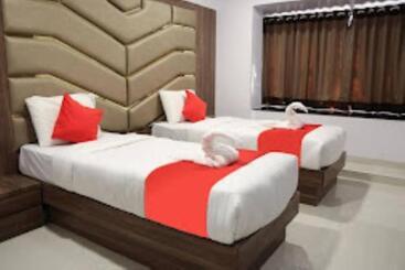 酒店 Apple Inn , Turbhe