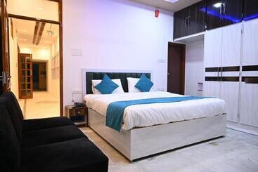 فندق The Kashi Inn