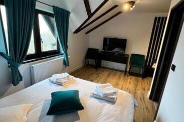 Pensiunea Lacul Arșiței