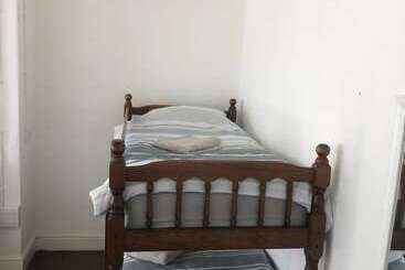 هاستل Eden Quay Guesthouse Private Rooms