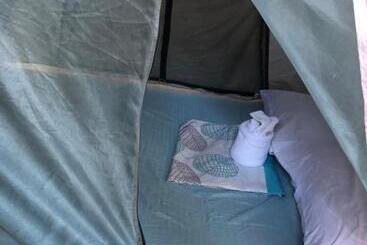 تختخواب و صبحانه Jenna S Beach House